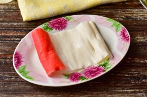 Крабовые палочки фаршированные рисом и яйцом