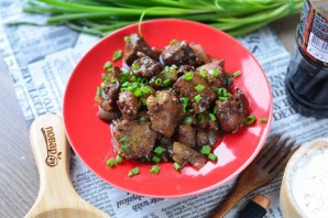 Куриная печень в соевом соусе