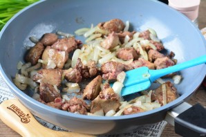 Куриная печень в соевом соусе