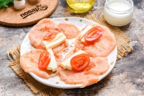 Куриные рулетики с моцареллой Куриные рулетики с моцареллой