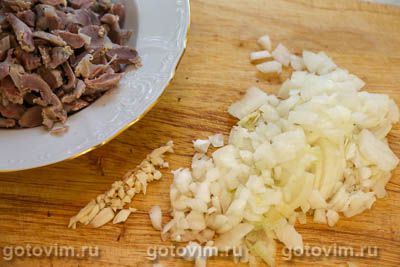 Куриные желудки в соусе барбекю Куриные желудки в соусе барбекю