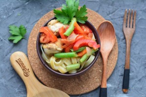 Лагман со стручковой фасолью