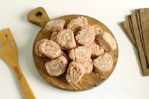 Мясной рулет в кляре