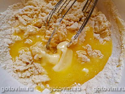 Нежный яблочный пирог на тесте из манки с йогуртом Нежный яблочный пирог на тесте из манки с йогуртом