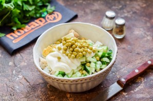 "Оливье" с курицей и авокадо "Оливье" с курицей и авокадо