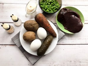 "Оливье" с печенью "Оливье" с печенью