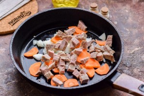 Овсяная каша с мясом Овсяная каша с мясом