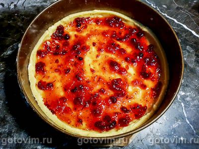 Песочный пирог с вареньем и творогом Песочный пирог с вареньем и творогом