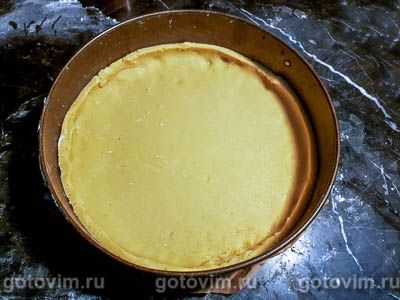 Песочный пирог с вареньем и творогом Песочный пирог с вареньем и творогом