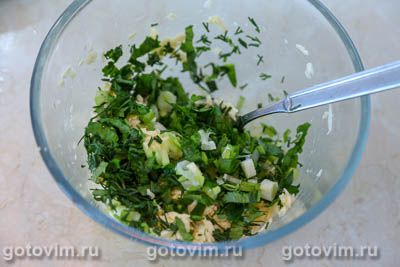 Рулет из лаваша со шпротами, сыром и яйцом Рулет из лаваша со шпротами, сыром и яйцом