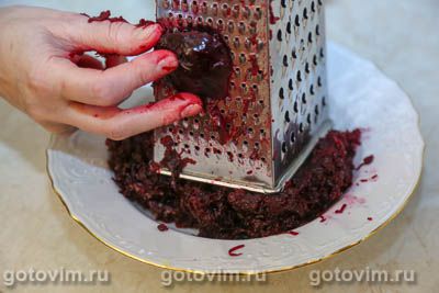 Рулет селедка под шубой (с желатином)