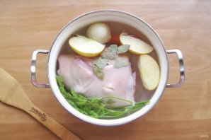 Рулька по-чешски в духовке