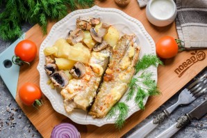 Рыба запеченная с грибами и картофелем