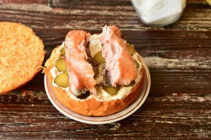 Рыбный бургер