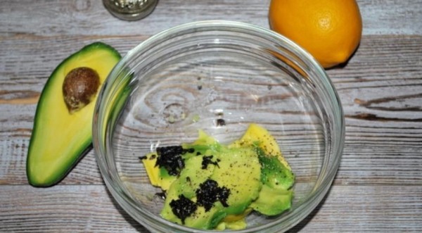 Салат из авокадо с креветками, пошаговый рецепт с фото Салат из авокадо с креветками, пошаговый рецепт с фото