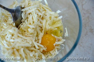 Слойки с адыгейским сыром и зеленью Слойки с адыгейским сыром и зеленью