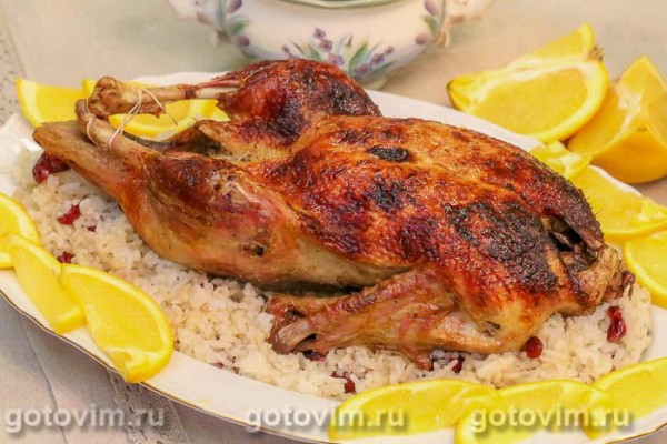 Утка в рукаве, запеченная в духовке Утка в рукаве, запеченная в духовке