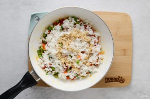 Вок с рисом и овощами