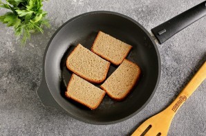 Бутерброды с селедкой