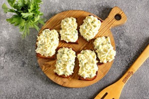 Бутерброды с селедкой