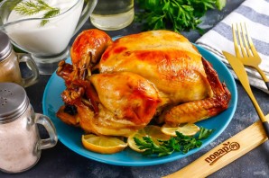 Цыпленок с черносливом в духовке