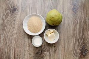 Десерт из груши в микроволновке