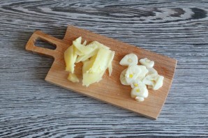 Гречневая лапша с вешенками и курицей