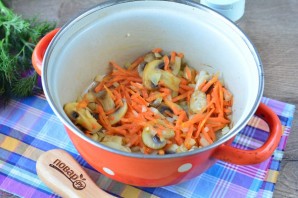 Грибной суп с сухариками