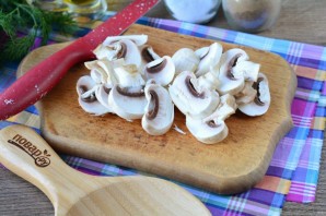 Грибной суп с сухариками