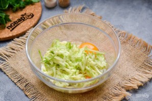 Кабачковый рулет с фаршем и сыром Кабачковый рулет с фаршем и сыром