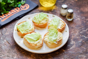 Канапе "Цезарь" Канапе "Цезарь"