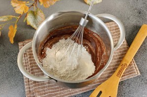 Кекс с горьким шоколадом