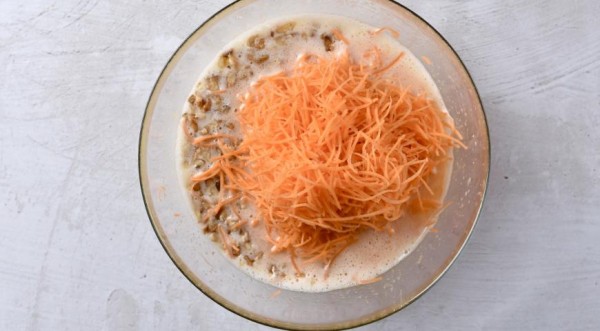 Морковный торт с курагой и орехами , пошаговый рецепт с фото Морковный торт с курагой и орехами , пошаговый рецепт с фото