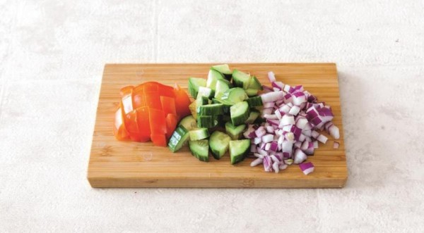 Острый салат из креветок с авокадо, пошаговый рецепт с фото