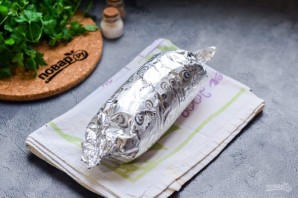 Рулет из омлета с куриным фаршем