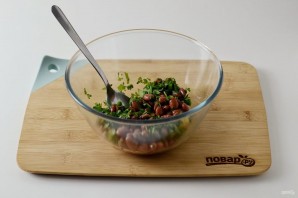 Салат из консервированной красной фасоли