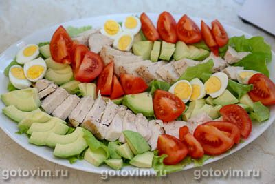 Салат Кобб с курицей