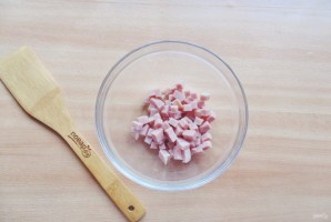 Салат с бужениной и грибами