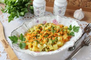 Салат с картофелем и морковью по-корейски