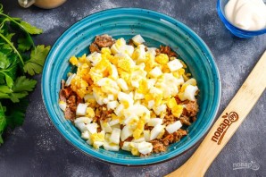 Салат с сайрой