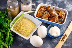 Салат с сайрой