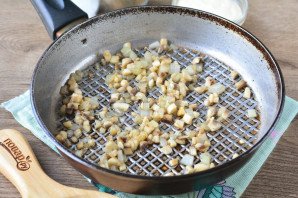 Слоеный салат "Наполеон"