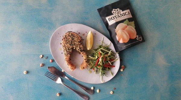 Стейк из лосося в ореховой панировке, пошаговый рецепт с фото