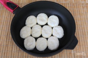 Сырники с кокосом Сырники с кокосом