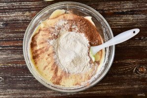 Торт с суфле и бисквитом