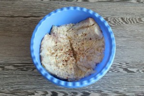 Треска с кабачками в духовке