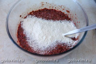 Вафли из печени с жареными грибами и луком