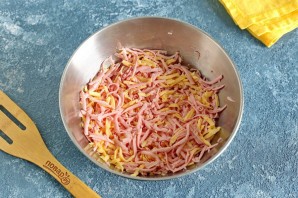 Закусочные рулетики из блинов