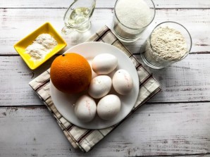 Апельсиновый бисквит в мультиварке