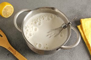 Блинный торт с лимонным кремом